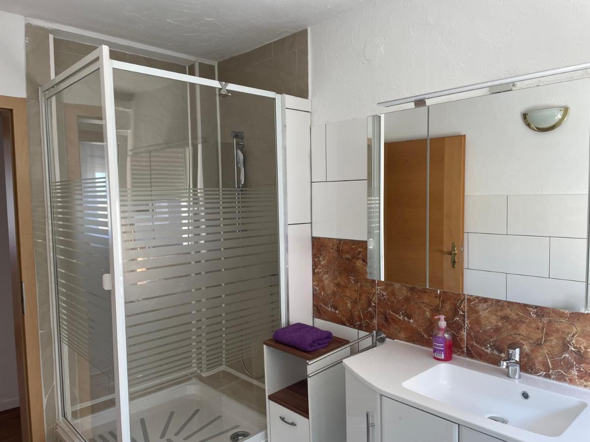 Apartament Mit Schlafzimmer Lahr  Dış mekan fotoğraf